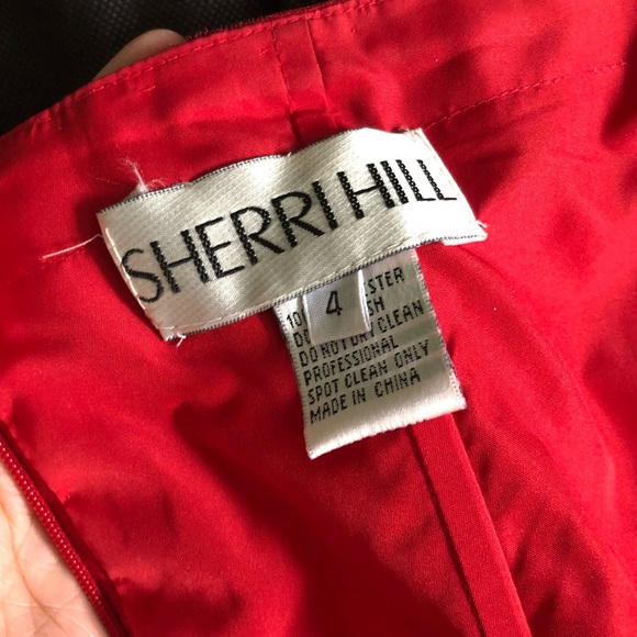 Sherri Hill Prom Dress - Picture 5 of 5